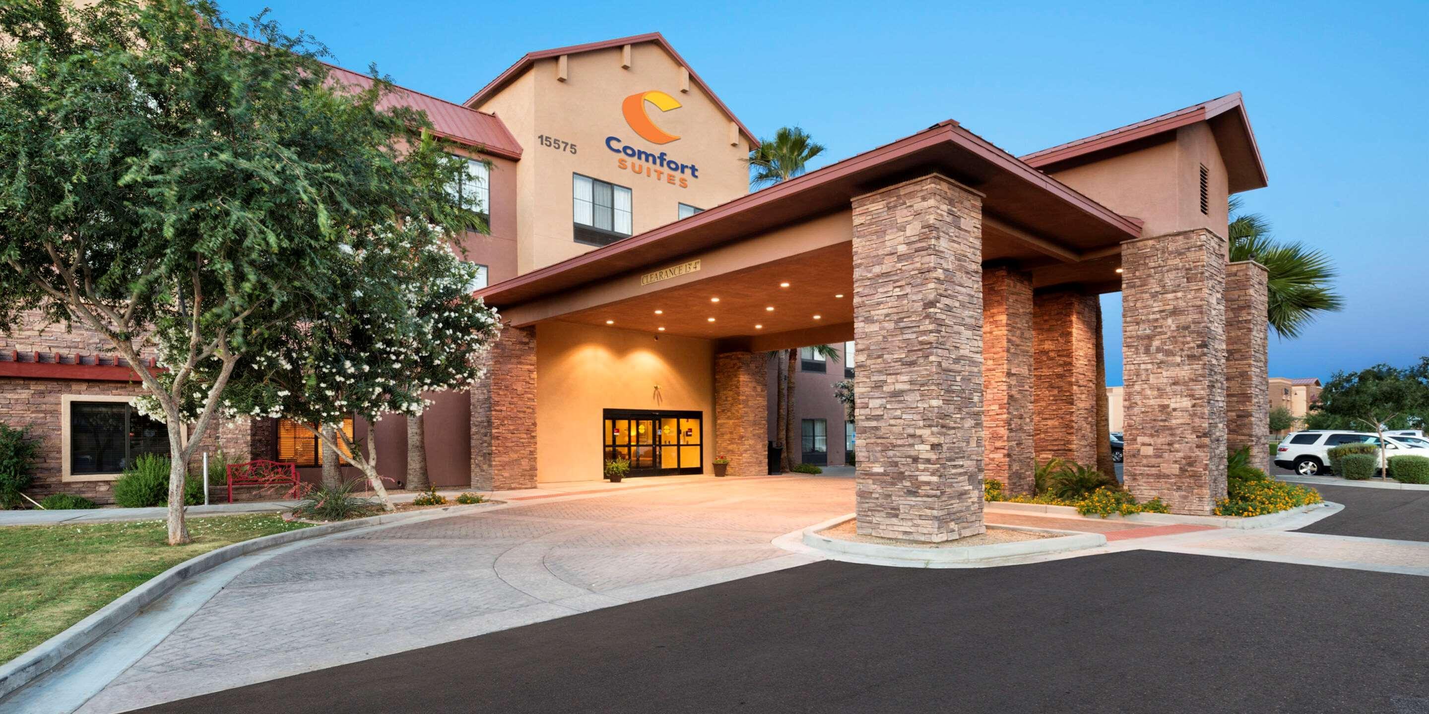 Comfort Suites Goodyear-West Phoenix Exterior photo